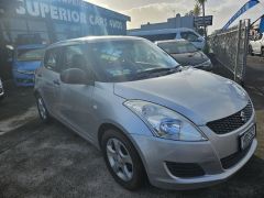 Photo of the vehicle Suzuki Swift