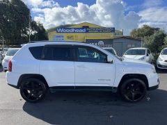 Photo of the vehicle Jeep Compass