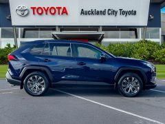 Photo of the vehicle Toyota RAV4