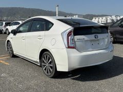 Photo of the vehicle Toyota Prius