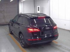 Photo of the vehicle Audi Q5