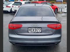 Photo of the vehicle Audi A4