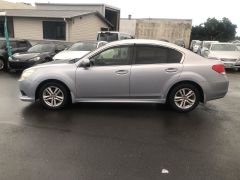 Photo of the vehicle Subaru Legacy