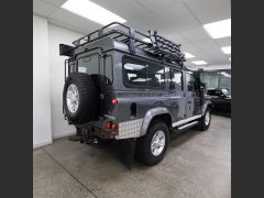 Photo of the vehicle Land Rover Defender