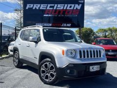 Photo of the vehicle Jeep Renegade