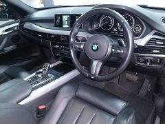 Photo of the vehicle BMW X5