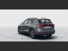 Photo of the vehicle Volkswagen Tiguan