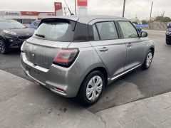 Photo of the vehicle Suzuki Swift