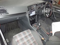 Photo of the vehicle Volkswagen Golf