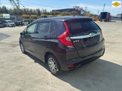 Photo of the vehicle Honda Fit