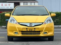 Photo of the vehicle Honda Fit