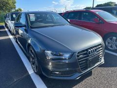 Photo of the vehicle Audi A4