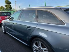 Photo of the vehicle Audi A4