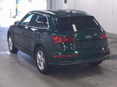 Photo of the vehicle Audi Q5