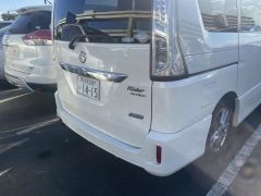 Photo of the vehicle Nissan Serena