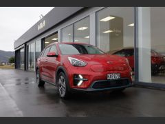 Photo of the vehicle Kia Niro