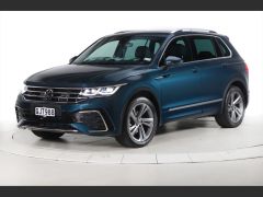 Photo of the vehicle Volkswagen Tiguan