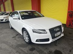 Photo of the vehicle Audi A4