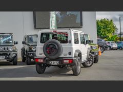 Photo of the vehicle Suzuki Jimny