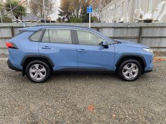 Photo of the vehicle Toyota RAV4