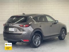 Photo of the vehicle Mazda CX-5