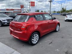 Photo of the vehicle Suzuki Swift