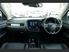 Photo of the vehicle Mitsubishi Outlander