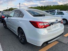 Photo of the vehicle Subaru Legacy