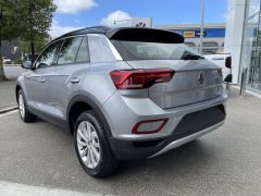 Photo of the vehicle Volkswagen T-Roc