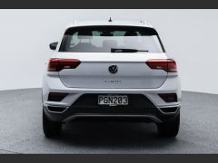 Photo of the vehicle Volkswagen T-Roc