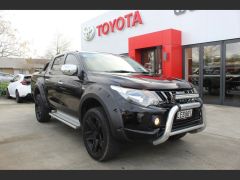 Photo of the vehicle Mitsubishi Triton