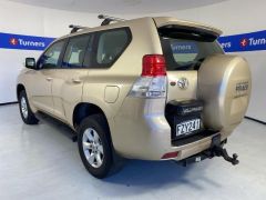 Photo of the vehicle Toyota Land Cruiser Prado