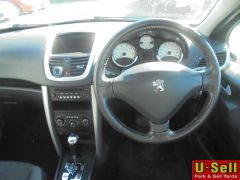 Photo of the vehicle Peugeot 207