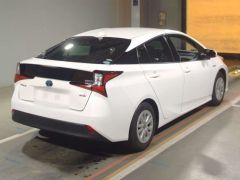 Photo of the vehicle Toyota Prius