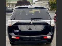 Photo of the vehicle Mitsubishi Outlander