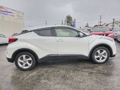 Photo of the vehicle Toyota C-HR