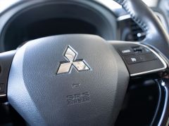 Photo of the vehicle Mitsubishi Outlander