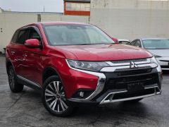 Photo of the vehicle Mitsubishi Outlander