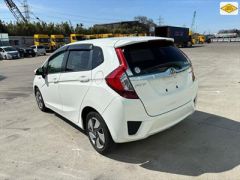 Photo of the vehicle Honda Fit