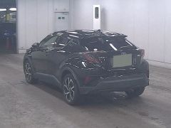 Photo of the vehicle Toyota C-HR