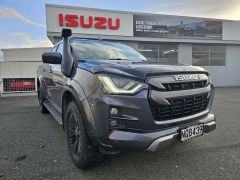 Photo of the vehicle Isuzu D-Max