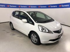 Photo of the vehicle Honda Jazz