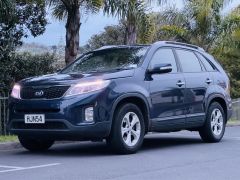 Photo of the vehicle Kia Sorento