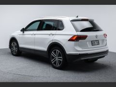 Photo of the vehicle Volkswagen Tiguan