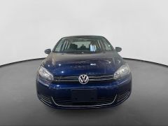 Photo of the vehicle Volkswagen Golf