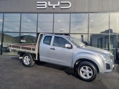 Photo of the vehicle Isuzu D-Max