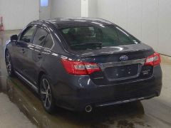 Photo of the vehicle Subaru Legacy