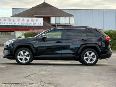 Photo of the vehicle Toyota RAV4