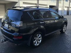 Photo of the vehicle Mitsubishi Outlander