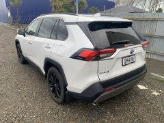 Photo of the vehicle Toyota RAV4